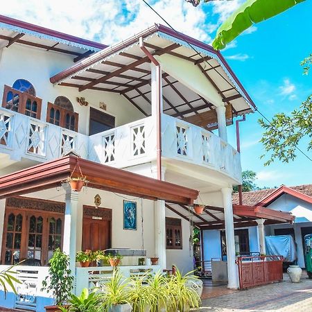 Rashmi Homestay Balapitiya Exterior photo