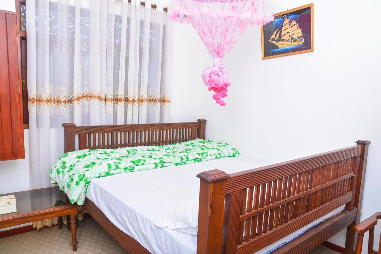 Rashmi Homestay Balapitiya Exterior photo